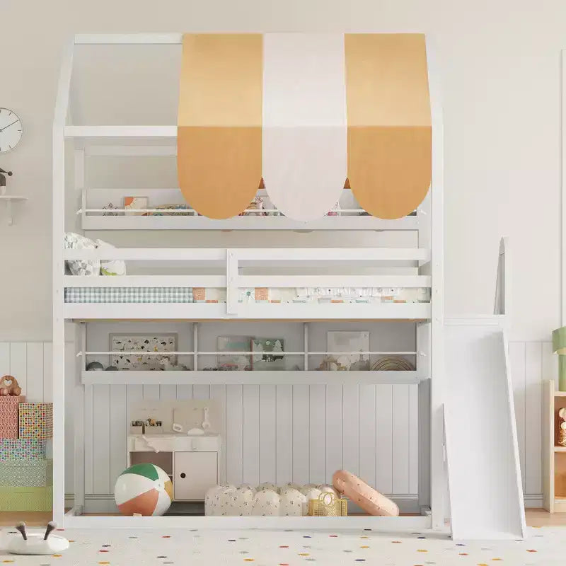 Letto a soppalco a forma di casa a grandezza naturale verde chiaro/bianco con tettuccio, scivolo e librerie, per 1 bambino