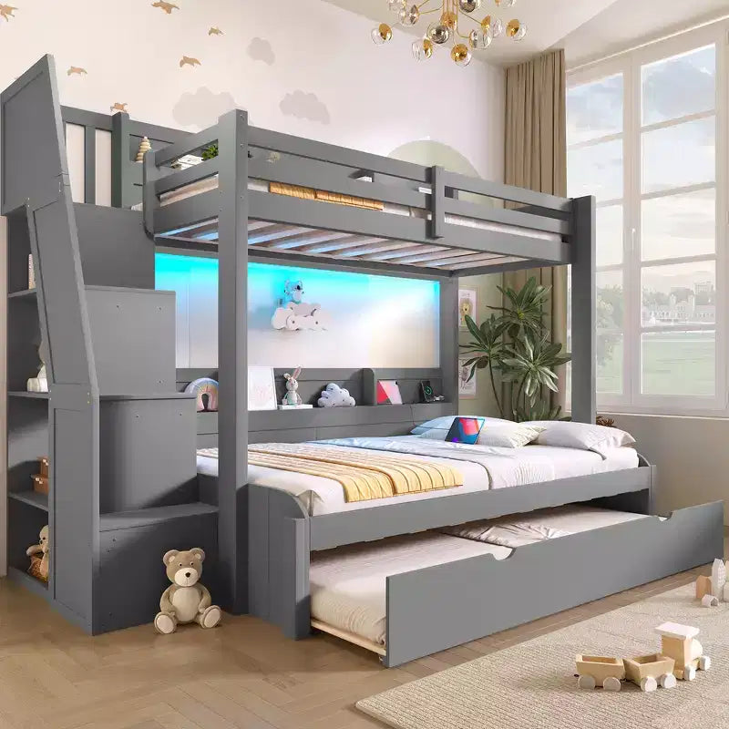 Letto a castello matrimoniale grigio/bianco con scalinata contenitore e letto estraibile, per 3 persone