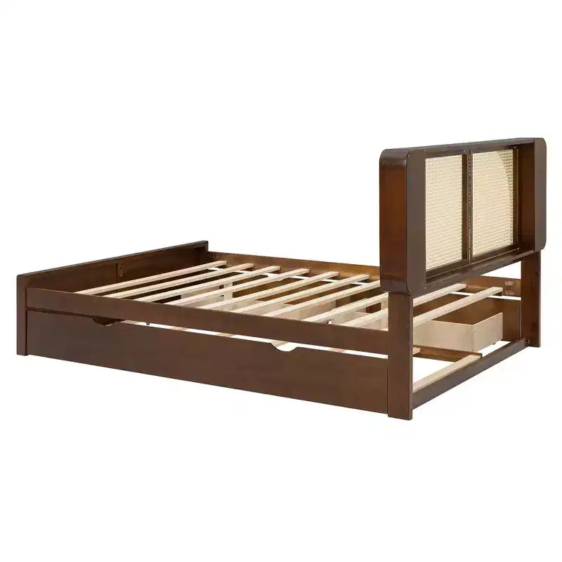 Letto a piattaforma Queen in noce con testiera in rattan, 4 vani portaoggetti, 2 cassetti e letto estraibile, per 2 persone