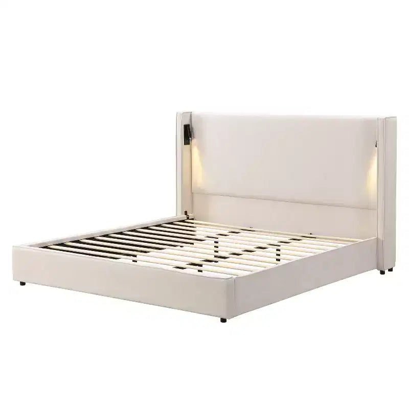 Struttura letto king size imbottita beige con testiera a tutta altezza, lampada da lettura e porta USB – 1 persona